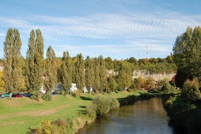 Kaum Freizeitqualität: Die Enz vor der Renaturierung